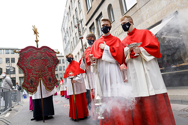 Fronleichnamsprozession in Köln