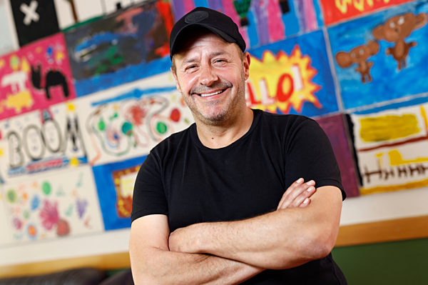 Spendenscheck-Übergabe an die Arche Köln