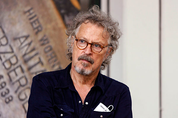 Aktion 'Glanz statt Hetze' in Köln