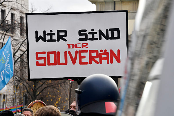 Proteste von Gegnern der Corona-Politik in Berlin