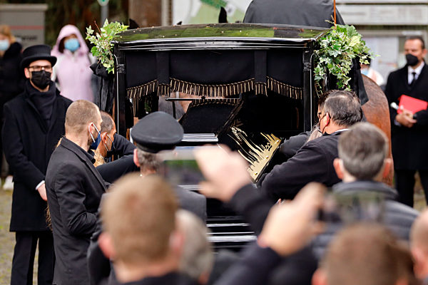 Trauerfeier für Willi Herren in Köln