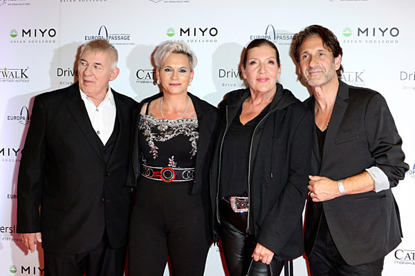 Opening des neuen Asian Soulfood- & Sushi-Restaurants Miyo in Hamburg