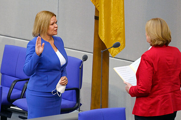 5. Sitzung des Deutschen Bundestages in Berlin