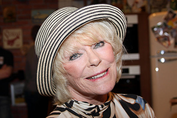 Elke Sommer in der Koch Show  Lafer, Lichter, Lecker! in Hamburg.