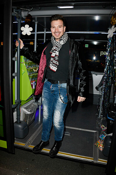 Pre-Party Bustour vor dem Geburtstag von Julian F.M. Stoeckel in Berlin