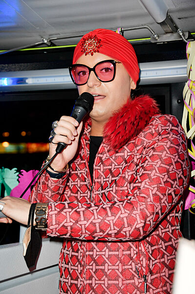 Pre-Party Bustour vor dem Geburtstag von Julian F.M. Stoeckel in Berlin