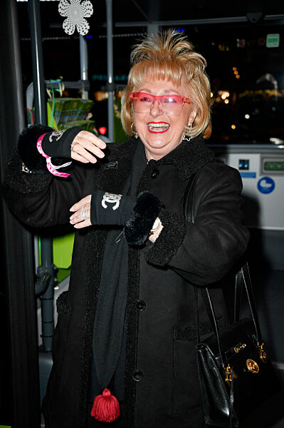 Pre-Party Bustour vor dem Geburtstag von Julian F.M. Stoeckel in Berlin