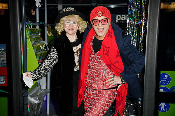 Pre-Party Bustour vor dem Geburtstag von Julian F.M. Stoeckel in Berlin