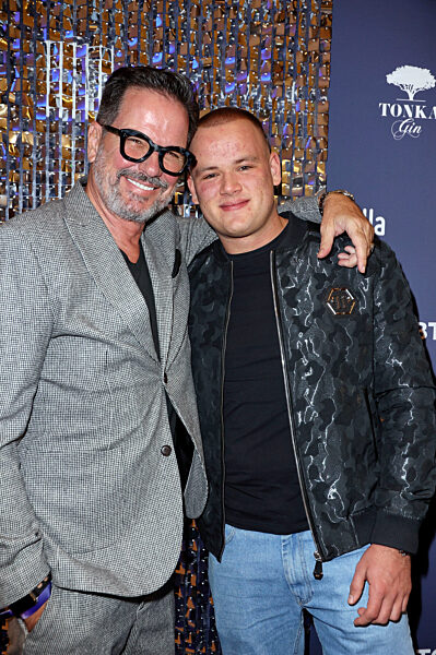 Late Night Shopping Party in Hamburg