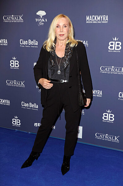 Late Night Shopping Party in Hamburg