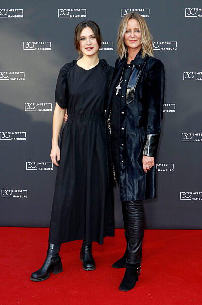 Filmpremiere 'In einem Land, das es nicht mehr gibt', Filmfest Hamburg 2022