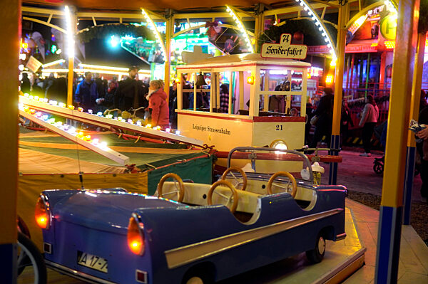 Weihnachtsmarkt 'Winterzauber' in Berlin