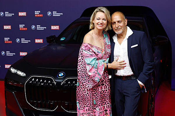 Bunte BMW Night 2024 in Düsseldorf