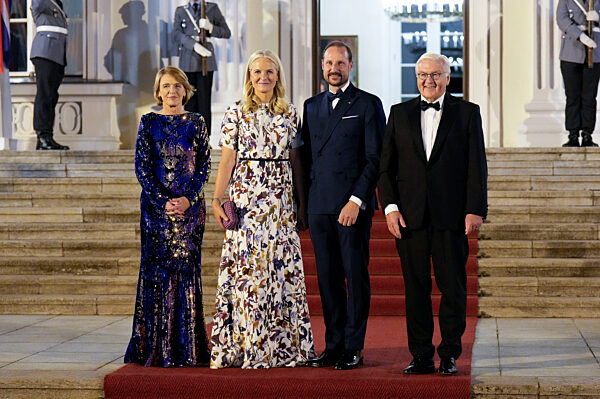 Abendessen anlässlich des 25. Jubiläums der Nordischen Botschaften in Berlin