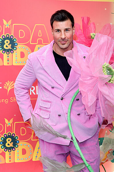 Young Show 'Frida & Frida' in Berlin