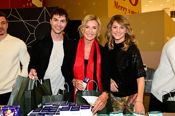 4. Charity Promi Pack 2024 Aktion in Berlin