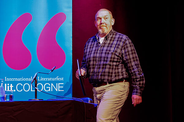 Esther Schweins, Dietmar Bär und Thomas Böhm auf der lit.Cologne 2025 in Köln