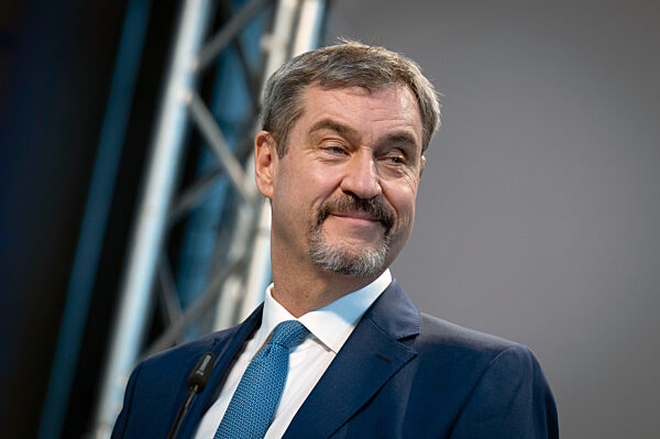 Pressekonferenz von CDU, CSU und SPD in Berlin