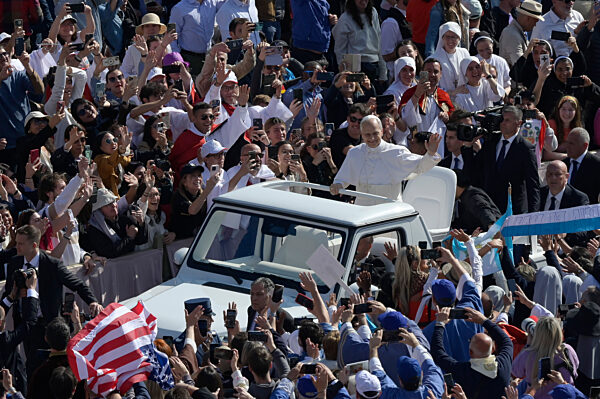 Amtseinführung von Papst Leo XIV. in der Vatikanstadt