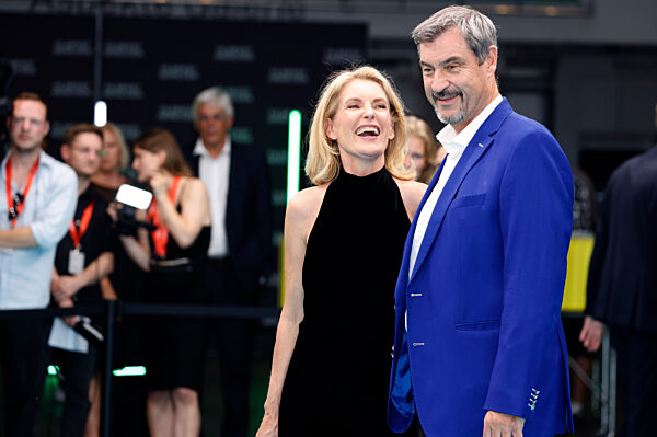 Festivaleröffnung mit Filmpremiere 'The Ballad of Wallis Island', Filmfest München 2025