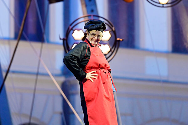 Theaterpremiere 'Jedermann' bei den Thurn und Taxis Schlossfestspielen in Regensburg