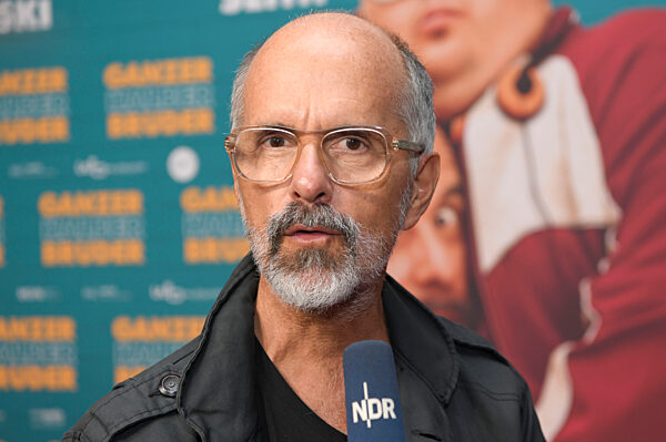 Filmpremiere 'Ganzer halber Bruder' in Hannover