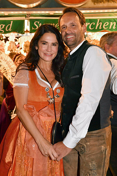 Almauftrieb beim Oktoberfest 2025 in München