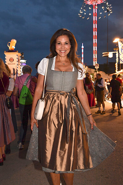 Almauftrieb beim Oktoberfest 2025 in München