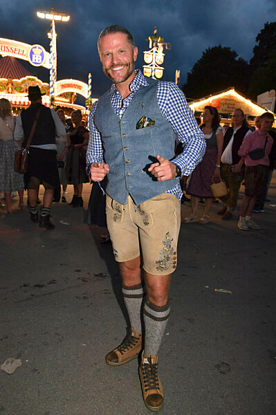 Almauftrieb beim Oktoberfest 2025 in München