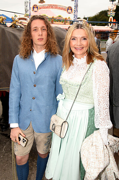 Regines Damenwiesn beim Oktoberfest 2025 in München