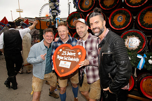 Regines Damenwiesn beim Oktoberfest 2025 in München