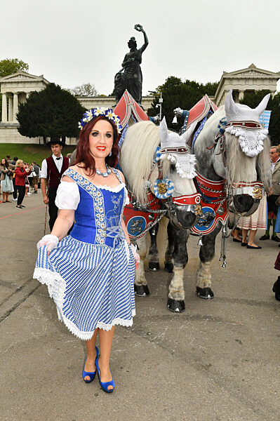 Regines Damenwiesn beim Oktoberfest 2025 in München