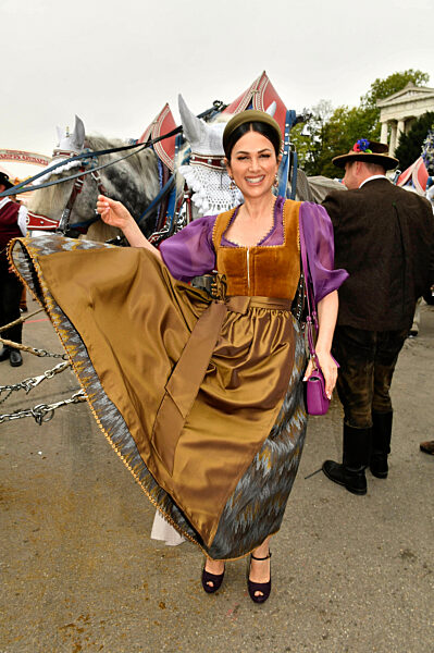 Regines Damenwiesn beim Oktoberfest 2025 in München