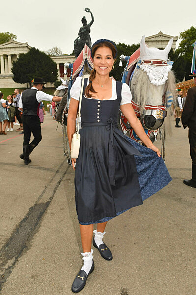Regines Damenwiesn beim Oktoberfest 2025 in München