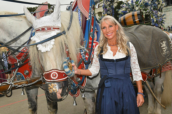 Regines Damenwiesn beim Oktoberfest 2025 in München
