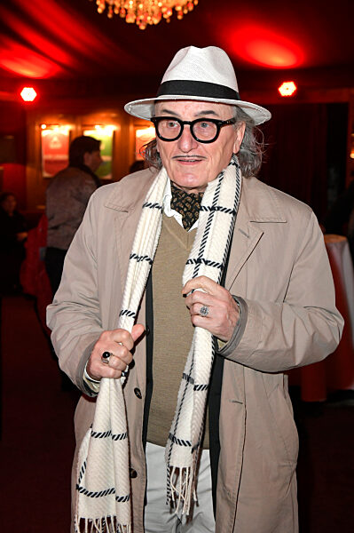 Theaterpremiere 'Klangrazzia 2.0' in Berlin