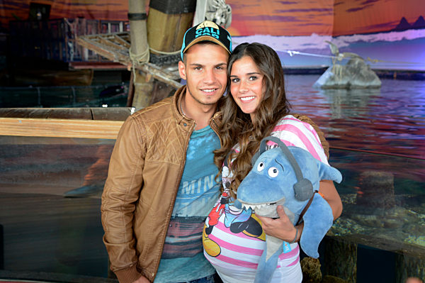 Sea Life Ausstellung mit Pietro Lombardi und Sarah Engels in Oberhausen