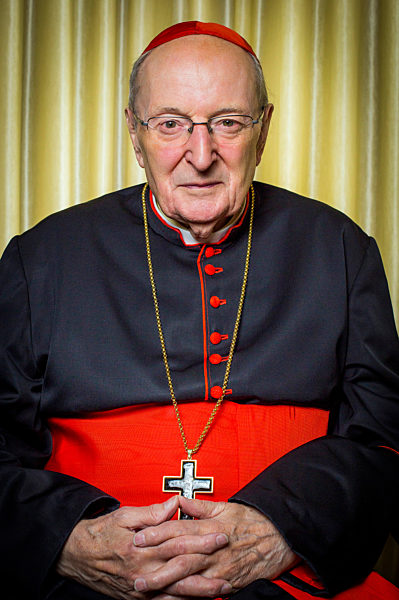 Fotoshooting mit Joachim Kardinal Meisner