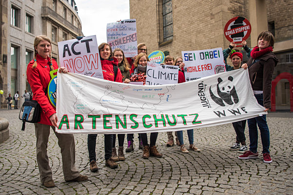 Großdemo 'Klima schützen - Kohle stoppen!' in Bonn