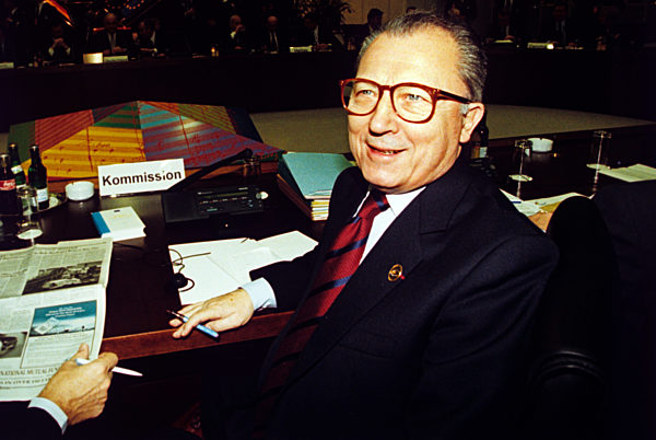 Delors at the EU summit in Essen
