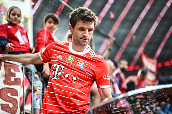 GES/ Sportart/ FC Bayern Muenchen - VfB Stuttgart, 08.05.2022