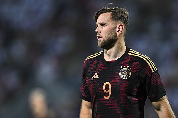 GES/ Fussball/ Oman - Deutschland, 16.11.2022