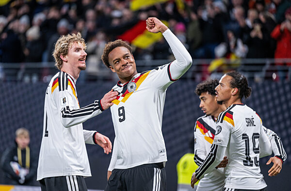 GES/ Fussball: Deutschland - Slowakei, 17.11.2025