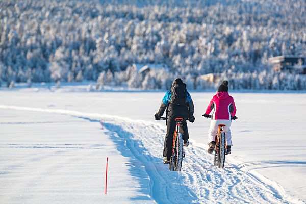 Finnland und Lappland im Winter