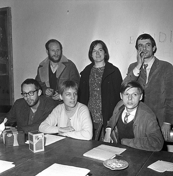 Students deny assassination attempt on US Vice Humphrey