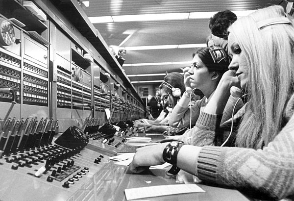 Telefonverkehr innerhalb Berlins wird 1971 wieder aufgenommen