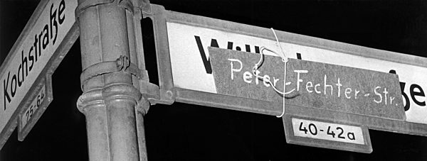 Mehrtägige Demonstrationen in Berlin 1962 nach dem Tod von Maueropfer Peter Fechter