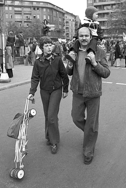 Westberlin - Walter, Anne Momper - 1. Mai  1979