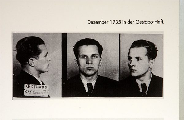 DDR - Fahndungsfoto von Erich Honecker 1978