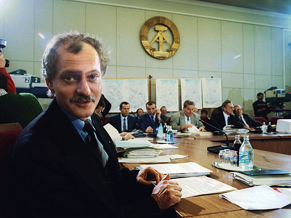 DDR - Runder Tisch 1990